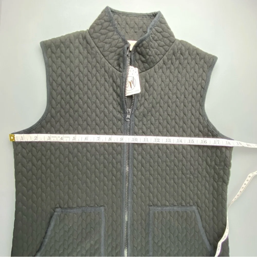 Occasionally Made zippered front
